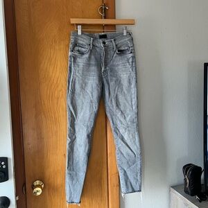 MOTHER Denim The Stunner Ankle Fray